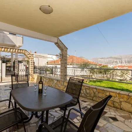 Damineee - Apartament